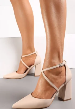 Beżowe Czółenka na Słupku ze Sprzączką i Szpiczastym Noskiem Crossmel