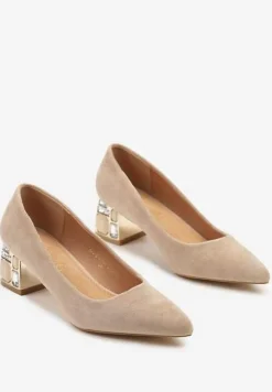 Beżowe Czółenka Vices na Obcasie z Metalicznym Aplikacjami z Wkładką ze Skóry Akappia