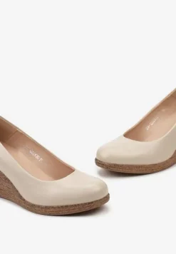 Beżowe Czółenka Vices ze Skórzaną Wkładką na Plecionym Koturnie Serapne