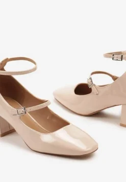Beżowe Czółenka z Lakierowanej Imitacji Skóry na Słupku z Paskami Zapinane na Sprzączki Uravia