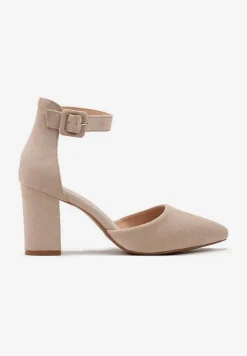 Beżowe Czółenka Zapinane wokół Kostki z Ekozamszu na Słupku Xarfa