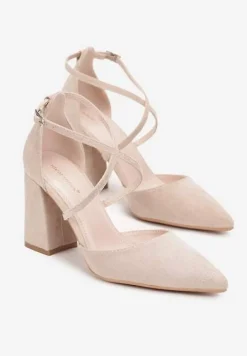 Beżowe Czółenka ze Szpiczastym Noskiem na Słupku Charesa