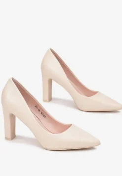 Beżowe Czółenka ze Szpiczastym Noskiem Marnera