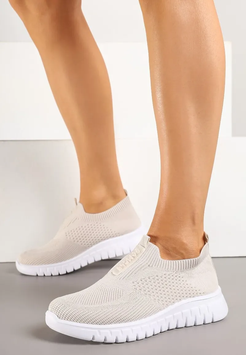 Beżowe Elastyczne Buty Sportowe Ozdobione Tłoczeniem Cleandra