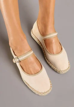 Beżowe Espadryle z Ekozamszu Zapinane na Pasek z Klamerką Deolisse