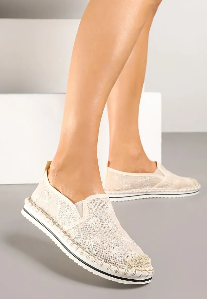Beżowe Espadryle z Ozdobną Plecionką Eranoria