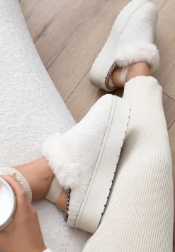 Beżowe Futerkowe Śniegowce na Grubej Podeszwie z Gumką na Pięcie Sosena