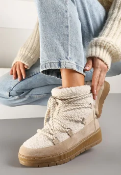 Beżowe Futrzane Śniegowce o Fakturze Typu Baranek z Ozdobnym Sznurowaniem Firedi