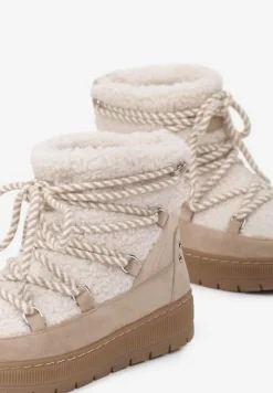 Beżowe Futrzane Śniegowce o Fakturze Typu Baranek z Ozdobnym Sznurowaniem Firedi