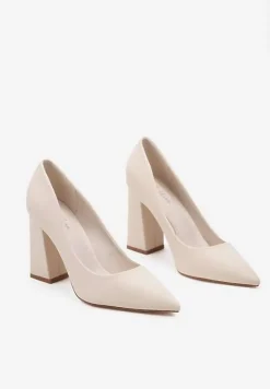 Beżowe Gładkie Czółenka na Słupku z Imitacji Skóry ze Szpiczastym Noskiem Yseillve