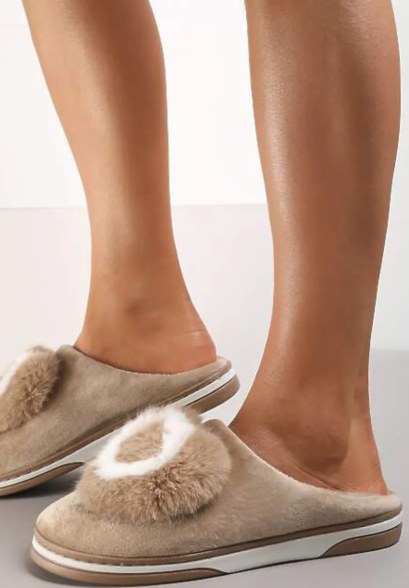 Beżowe Kapcie Pyrhede