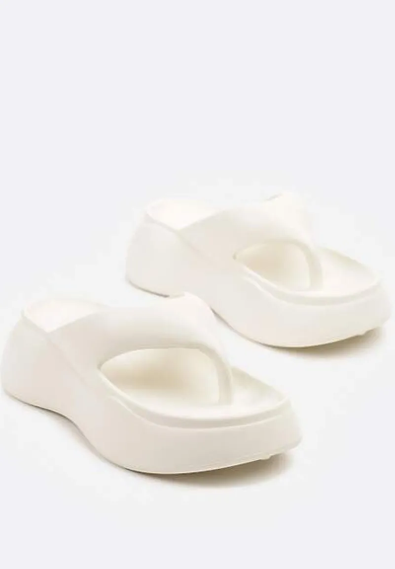 Beżowe Klapki Japonki na Platformie Efaviana