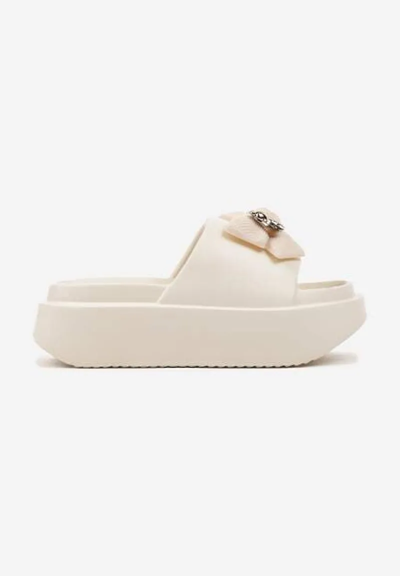 Beżowe Klapki na Grubej Podeszwie z Aplikacją w Kształcie Kokardy Quilfea