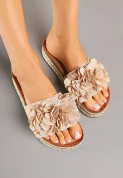Beżowe Klapki na Platformie z Plecionką i Kwiatową Aplikacją 3D Redurise