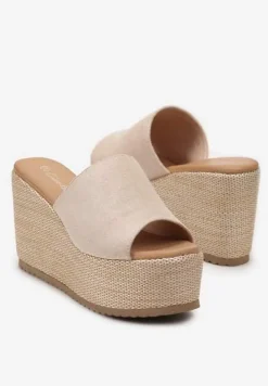Beżowe Klapki w Stylu Boho na Platformie i Koturnie z Paskiem z Imitacji Zamszu Marinle
