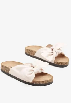 Beżowe Klapki z Ozdobną Kokardą Melanoriela