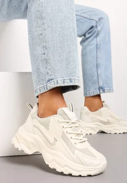 Beżowe Klasyczne Sneakersy Sznurowane na Niskiej Platformie Lenivia