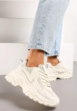 Beżowe Klasyczne Sneakersy Sznurowane na Niskiej Platformie Lenivia