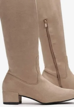 Beżowe Kozaki Genial