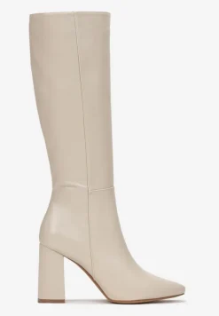 Beżowe Kozaki na Obcasie ze Szpiczastym Noskiem Geldona