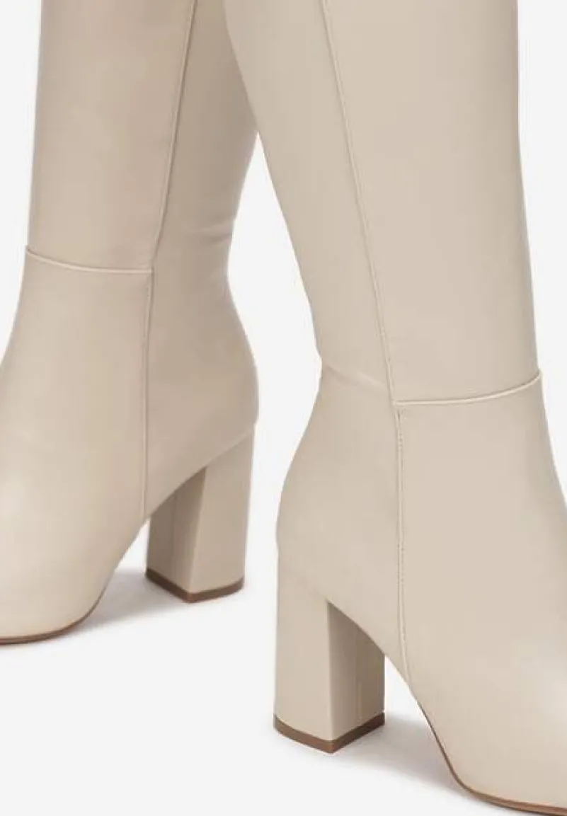 Beżowe Kozaki na Obcasie ze Szpiczastym Noskiem Geldona