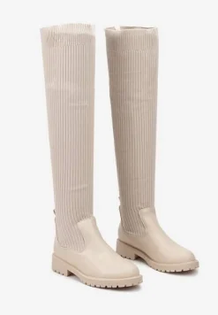 Beżowe Kozaki na Płaskiej Podeszwie z Elastyczną Cholewką Ellittia