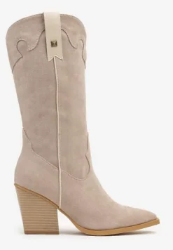 Beżowe Kozaki na Słupku w Stylu Kowbojek Ozdobione Paskiem i Przeszyciami Nerivissa