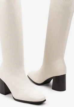 Beżowe Kozaki na Słupku ze Elastyczną Cholewką Ellitra