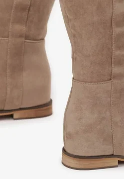 Beżowe Kozaki na Ukrytym Koturnie Palvisa