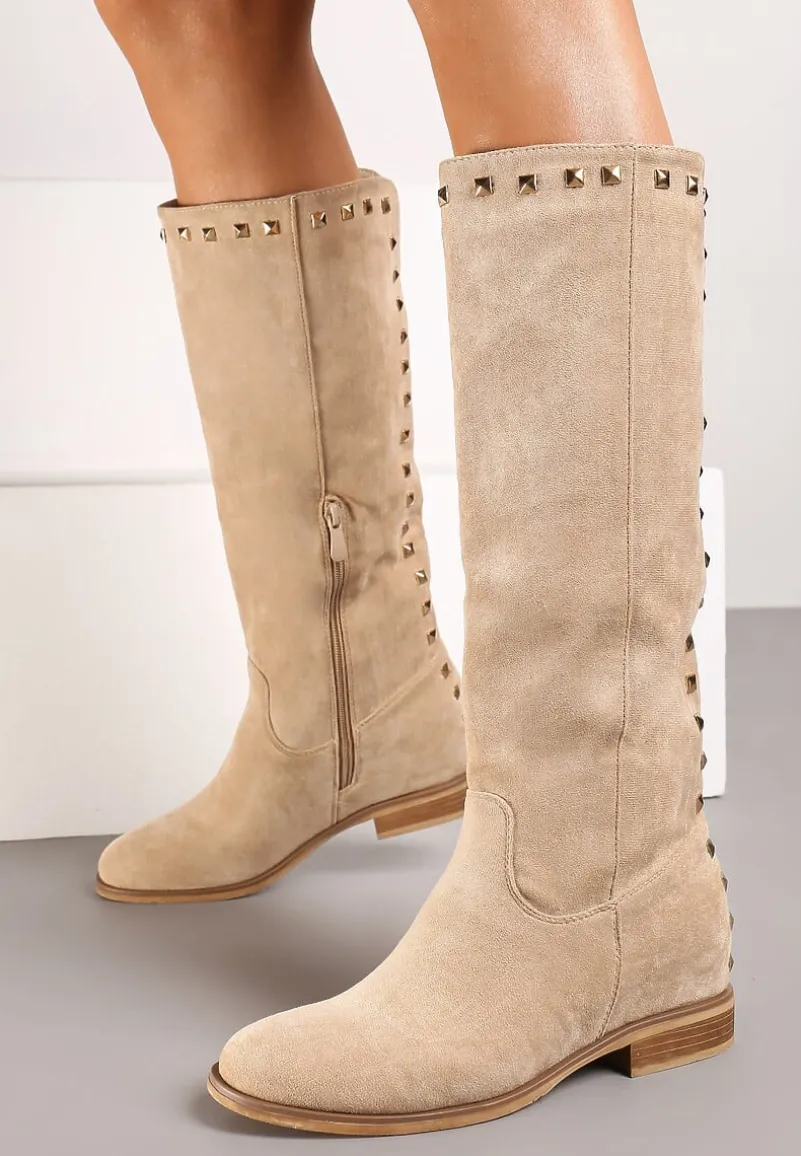 Beżowe Kozaki z Imitacji Zamszu z Okrągłymi Noskami i Ćwiekami Matrir