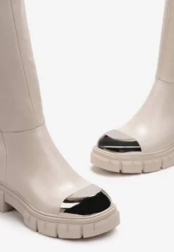 Beżowe Kozaki z Metalicznym Noskiem na Platformie Billiesa