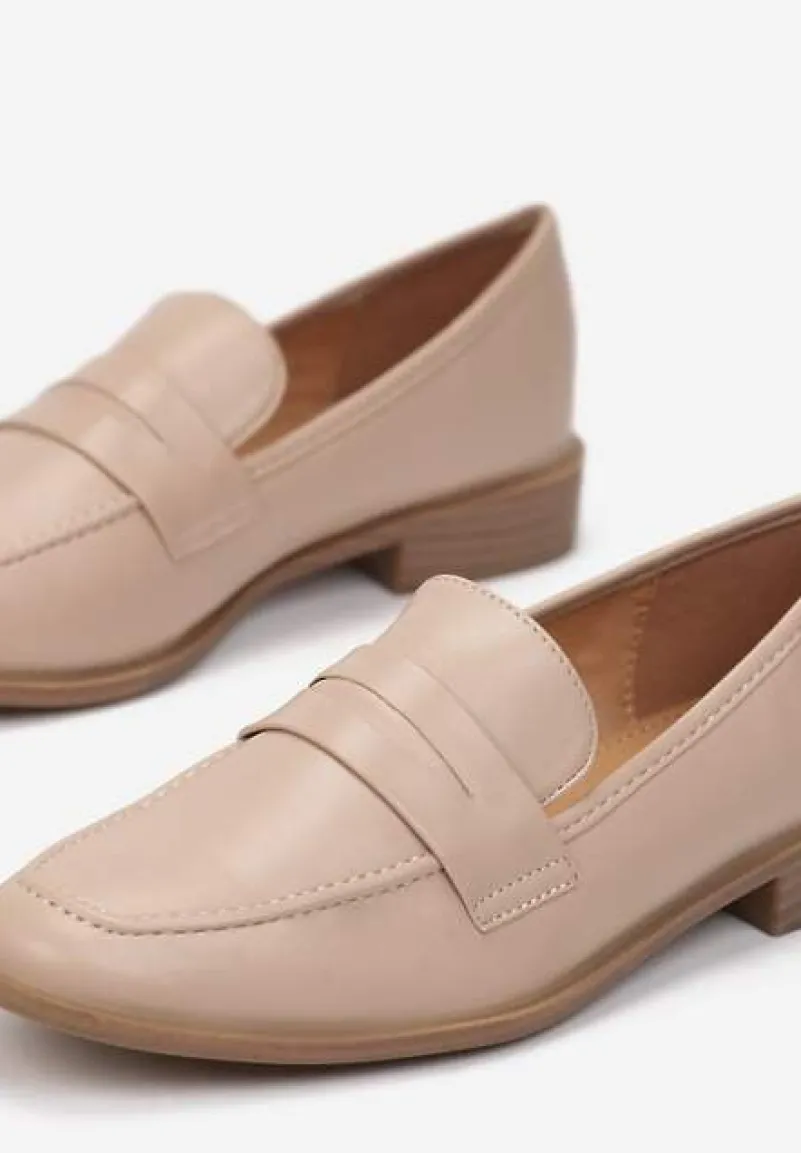 Beżowe Mokasyny Caeione