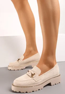 Beżowe Mokasyny na Niskiej Platformie z Metaliczną Klamrą i Cyrkoniami Rosqa