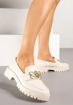 Beżowe Mokasyny na Niskiej Platformie z Metalowym Detalem Ahlerina
