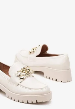 Beżowe Mokasyny na Niskiej Platformie z Metalowym Detalem Ahlerina