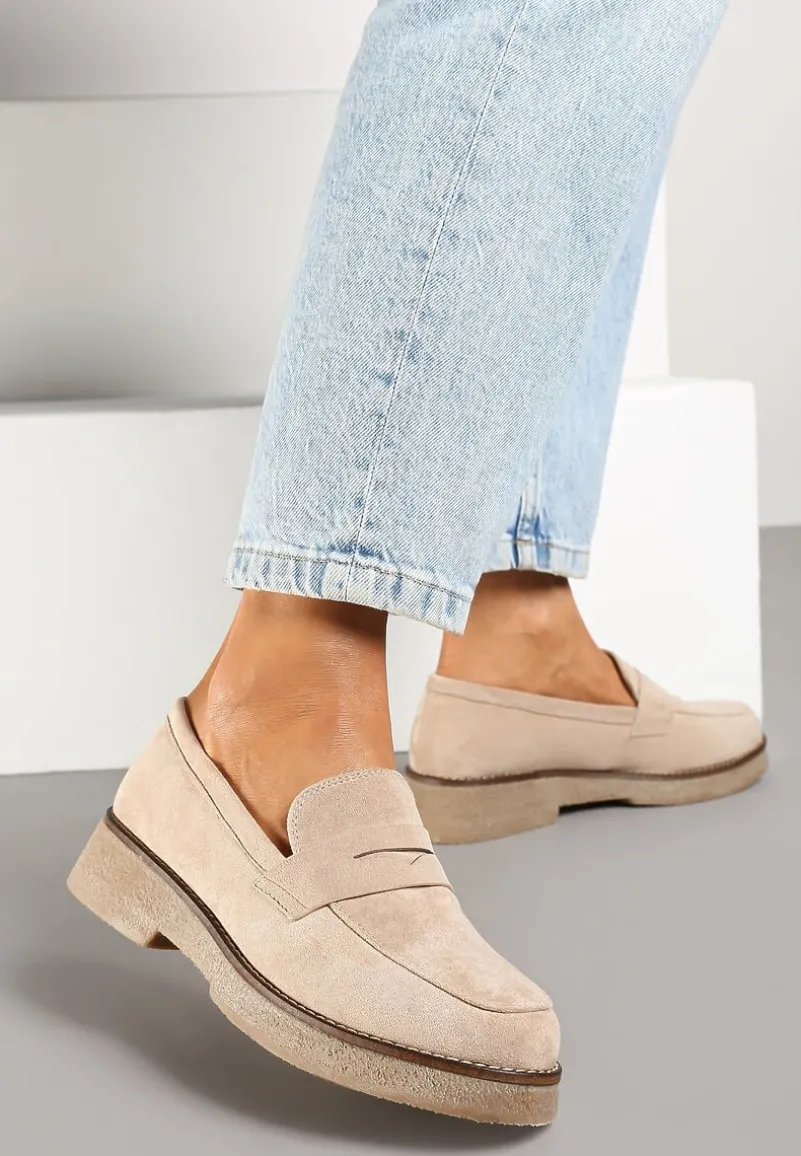 Beżowe Mokasyny na Płaskiej Podeszwie z Ozdobnym Paskiem Ravessia