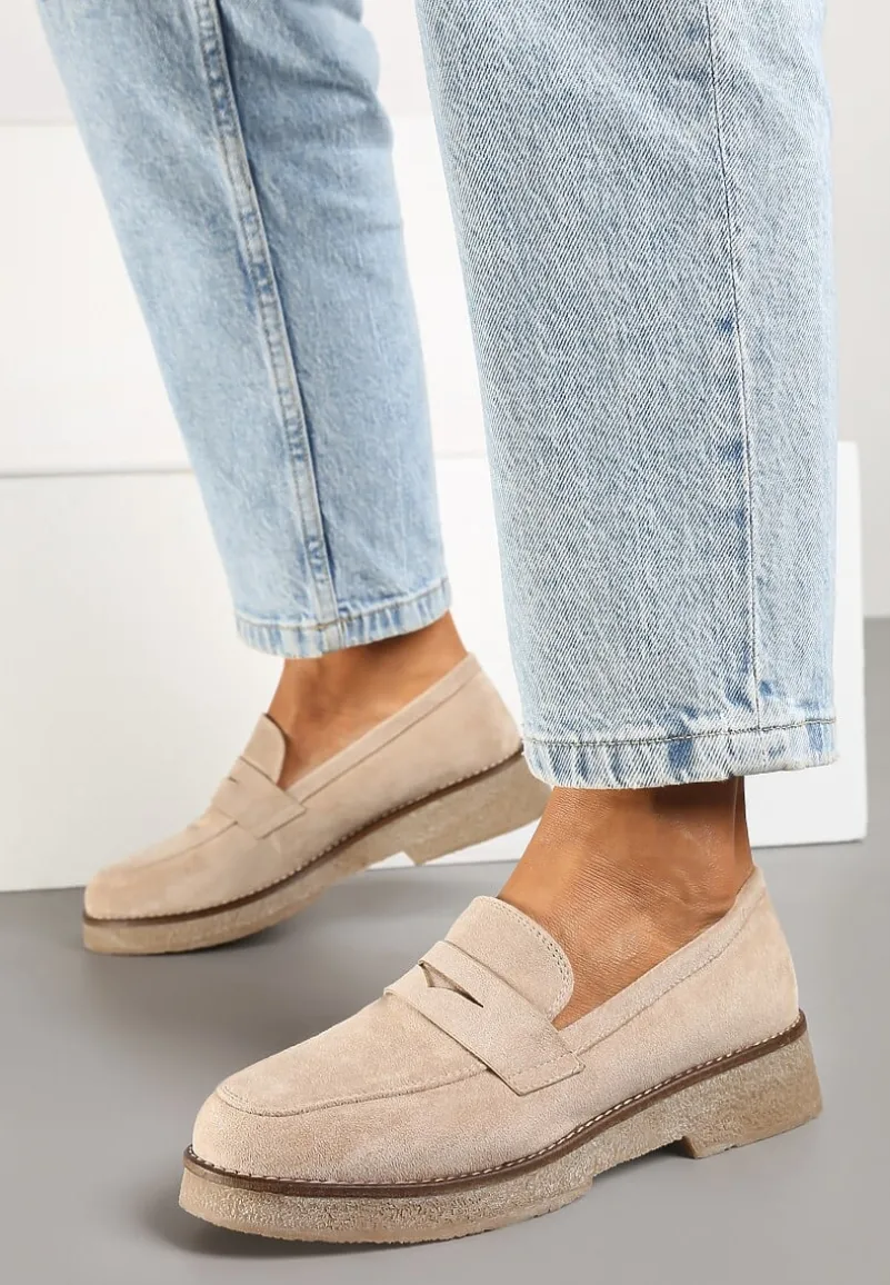 Beżowe Mokasyny na Płaskiej Podeszwie z Ozdobnym Paskiem Ravessia