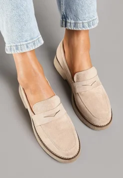 Beżowe Mokasyny na Płaskiej Podeszwie z Ozdobnym Paskiem Ravessia