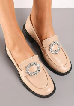 Beżowe Mokasyny na Płaskiej Podeszwie z Przeszyciami i Klamrą z Cyrkoniami Tarinni