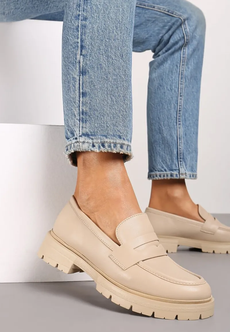 Beżowe Mokasyny na Platformie Ozdobione Paskiem Ilabine