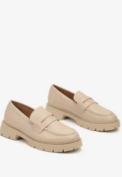Beżowe Mokasyny na Platformie Ozdobione Paskiem Ilabine