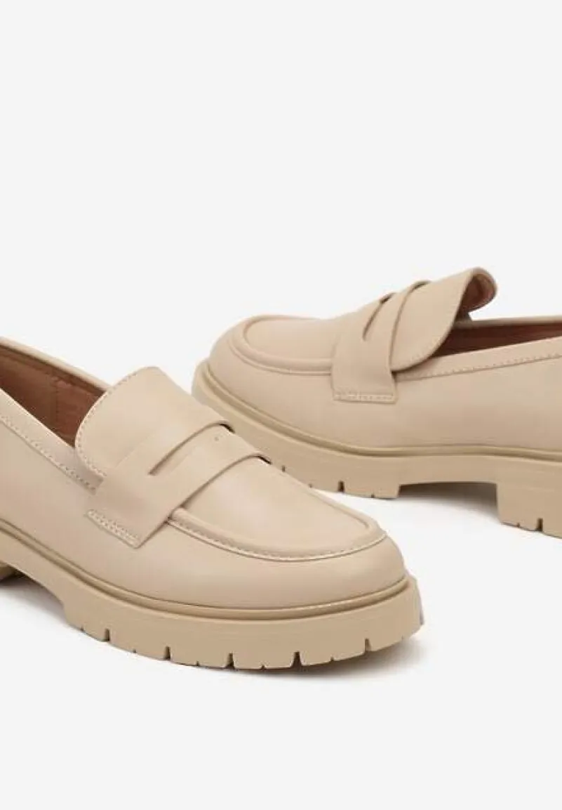 Beżowe Mokasyny na Platformie Ozdobione Paskiem Ilabine