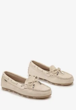Beżowe Mokasyny Ozdobione Wiązaniami i Kokardką na Froncie Cimella