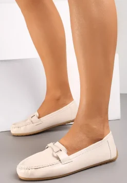 Beżowe Mokasyny Ozdobione Klamerką i Marszczeniem na Nosku Babiana