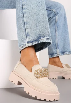 Beżowe Mokasyny z Aplikacją z Biżuteryjnych Koralików Viatalia