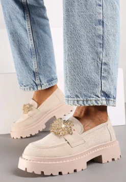 Beżowe Mokasyny z Aplikacją z Biżuteryjnych Koralików Viatalia