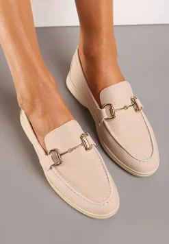 Beżowe Mokasyny z Imitacji Zamszu z Ozdobną Klamrą i Przeszyciami Daneka