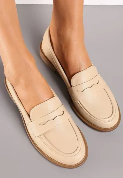 Beżowe Mokasyny z Ozdobnym Paskiem Fioralus