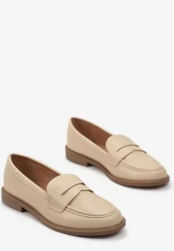 Beżowe Mokasyny z Ozdobnym Paskiem Fioralus
