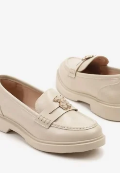 Beżowe Mokasyny ze Skórzaną Wkładką i Ozdobą Meralitia